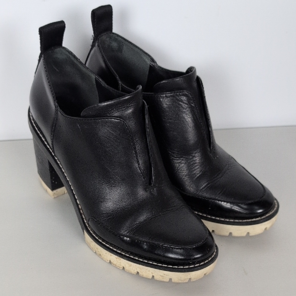 Tory Burch Heeled Ankle Booties
